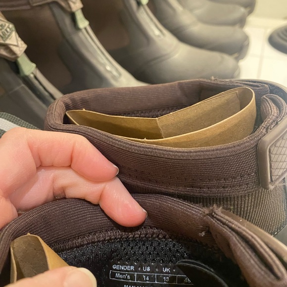 $100 OFF NWT Men's Muck Boots - Picture 9 of 13